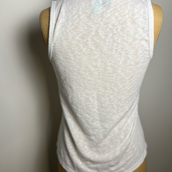 Anthropologie women’s v-neck sleeveless pullover top
Small - Picture 3 of 5